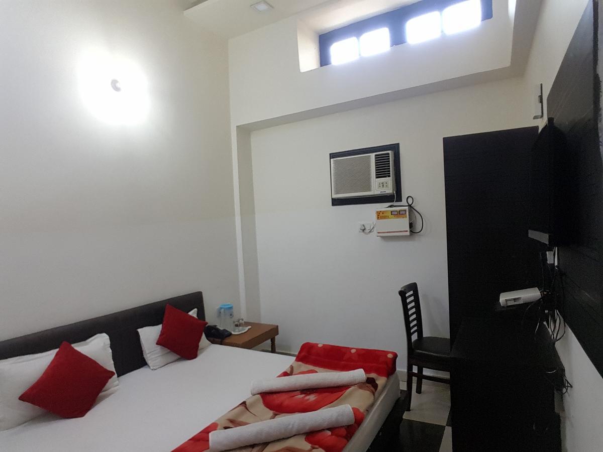 Hotel Ramneek Amritsar Eksteriør bilde